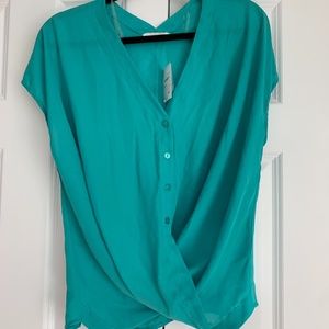 LUSH Turquoise/Ocean Green Flowy Short Sleeve Blouse, Size XS